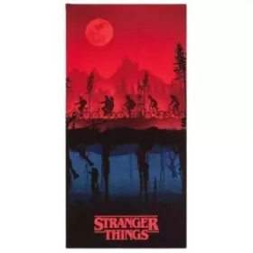 STRANGER THINGS Mintás törölköző 70x140