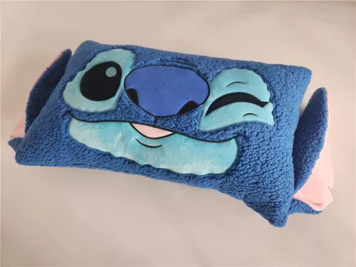 Disney Lilo és Stitch, A csillagkutya Wink formapárna, díszpárna Sherpa 75 cm