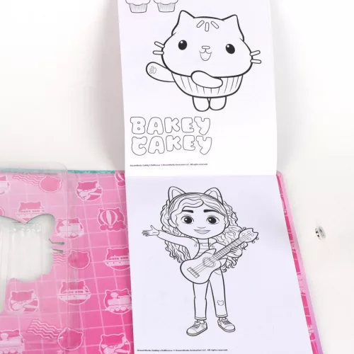 Gabi babaháza Funny színezhető füzet szett sablonnal