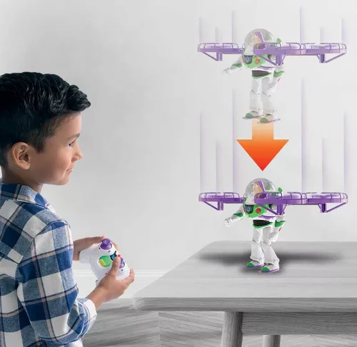 Toy Story 5 Flying RC Buzz Lightyear repülő figura 35 cm