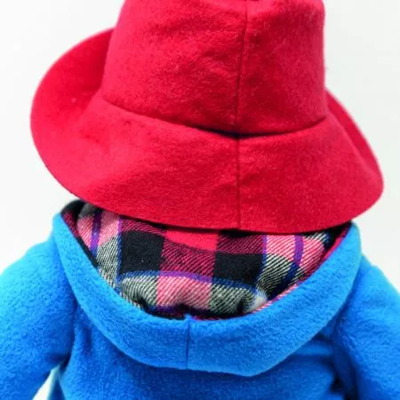 Paddington Bear Nagy klasszikus plüssfigura csizmával és bőrönddel 35 cm