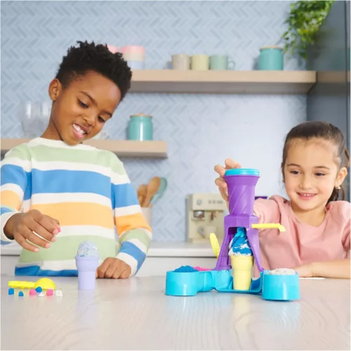 Kinetic Sand Soft Serve Station fagylaltkészítő 396 g